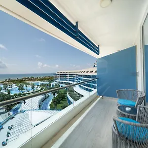 Deluxe Suite Sea View